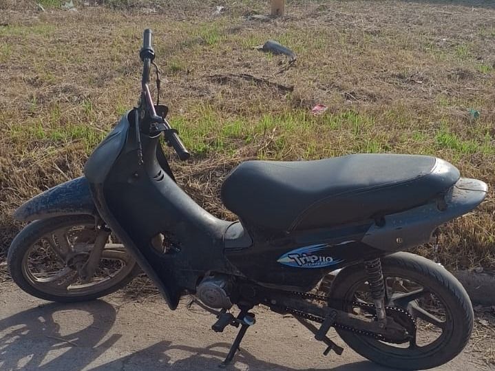 Secuestran moto sin papeles en operativo de saturación