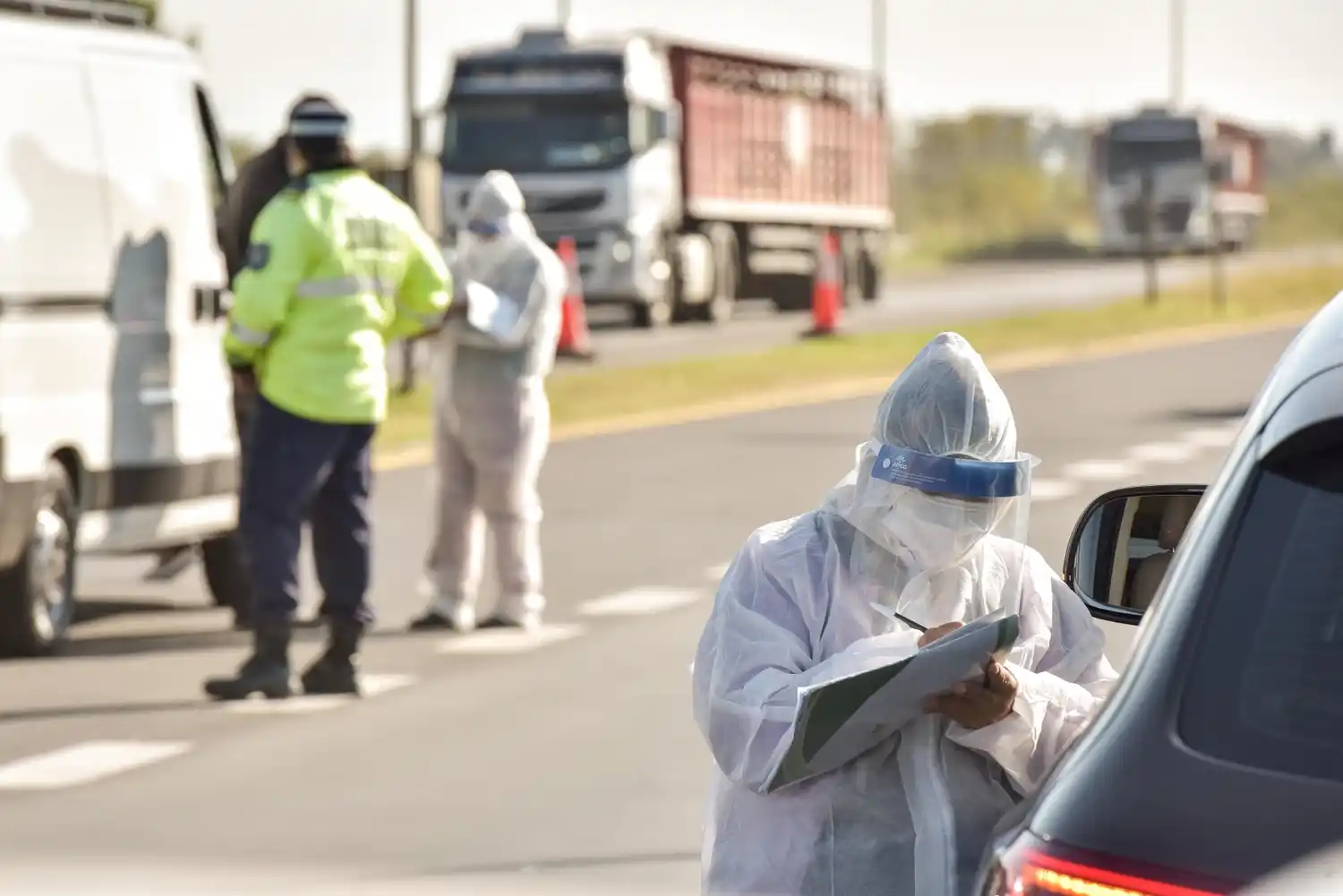 Crespo, Viale, Hasenkamp, Ramírez, y Victoria, suman nuevos positivos de covid-19