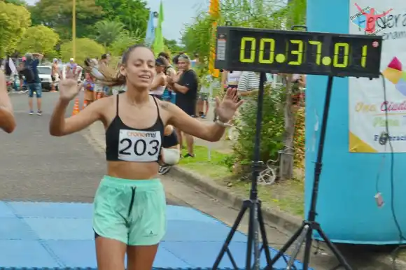 Ximena Simeone y Bruno Colombo se consagraron ganadores de la Maratón Aniversario de Federación