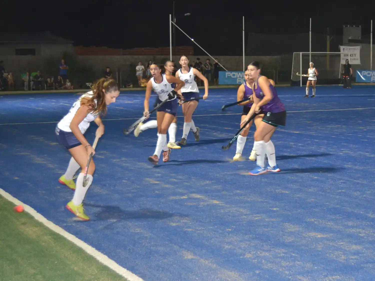 Sportsman lidera la Copa Ciudad de Villa Cañás 2026 en hockey.