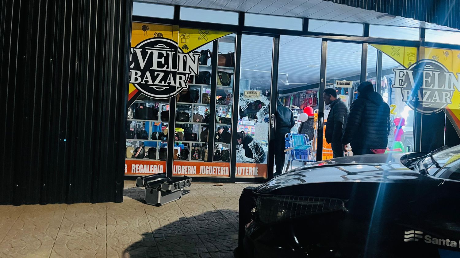 Dos menores demorados por robo y daños en un comercio de Reconquista