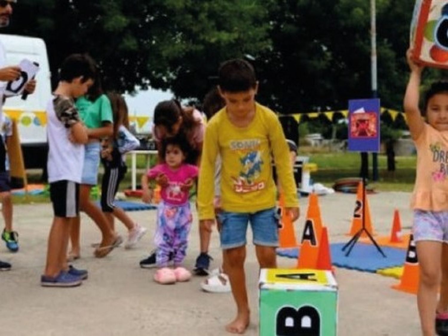 Anuncian una tarde de juegos y música en la Plaza San Cayetano