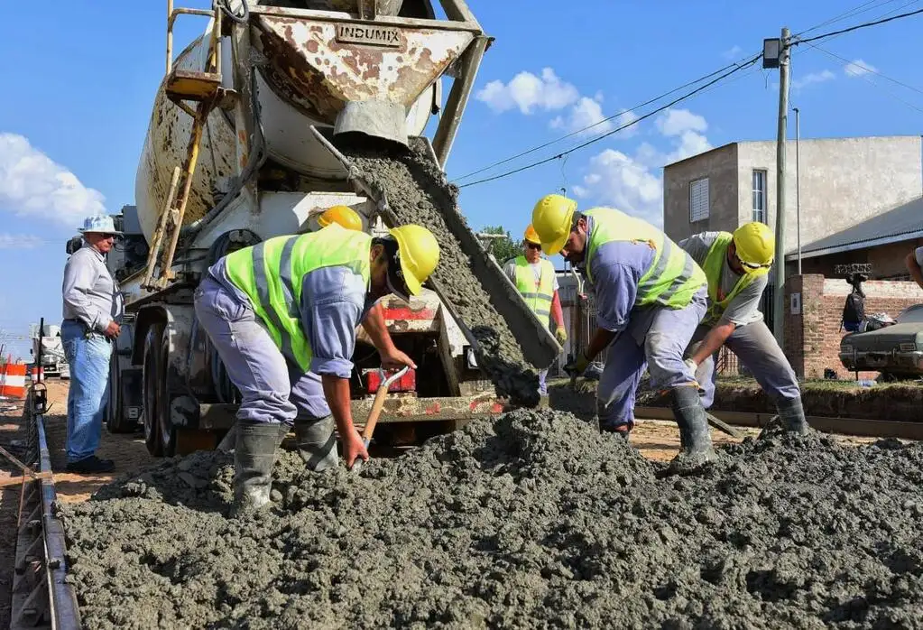 Plan de 200  cuadras de pavimento