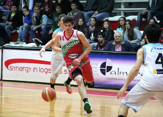 Liga nacional U19: Neptunia volvió a ganar y ya piensa en semifinales