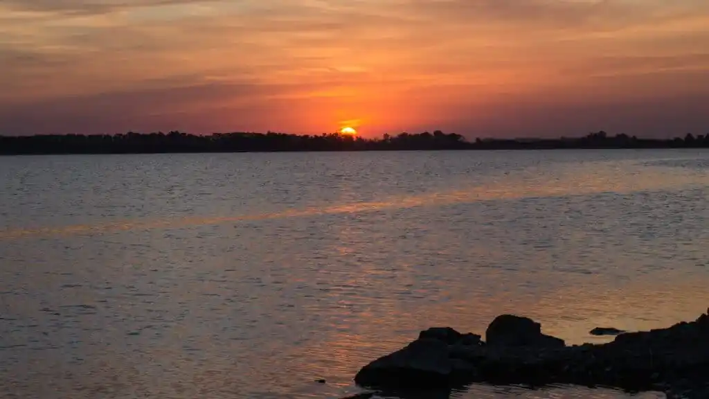 La laguna escondida y la ruta del queso que enamoran en el corazón bonaerense
