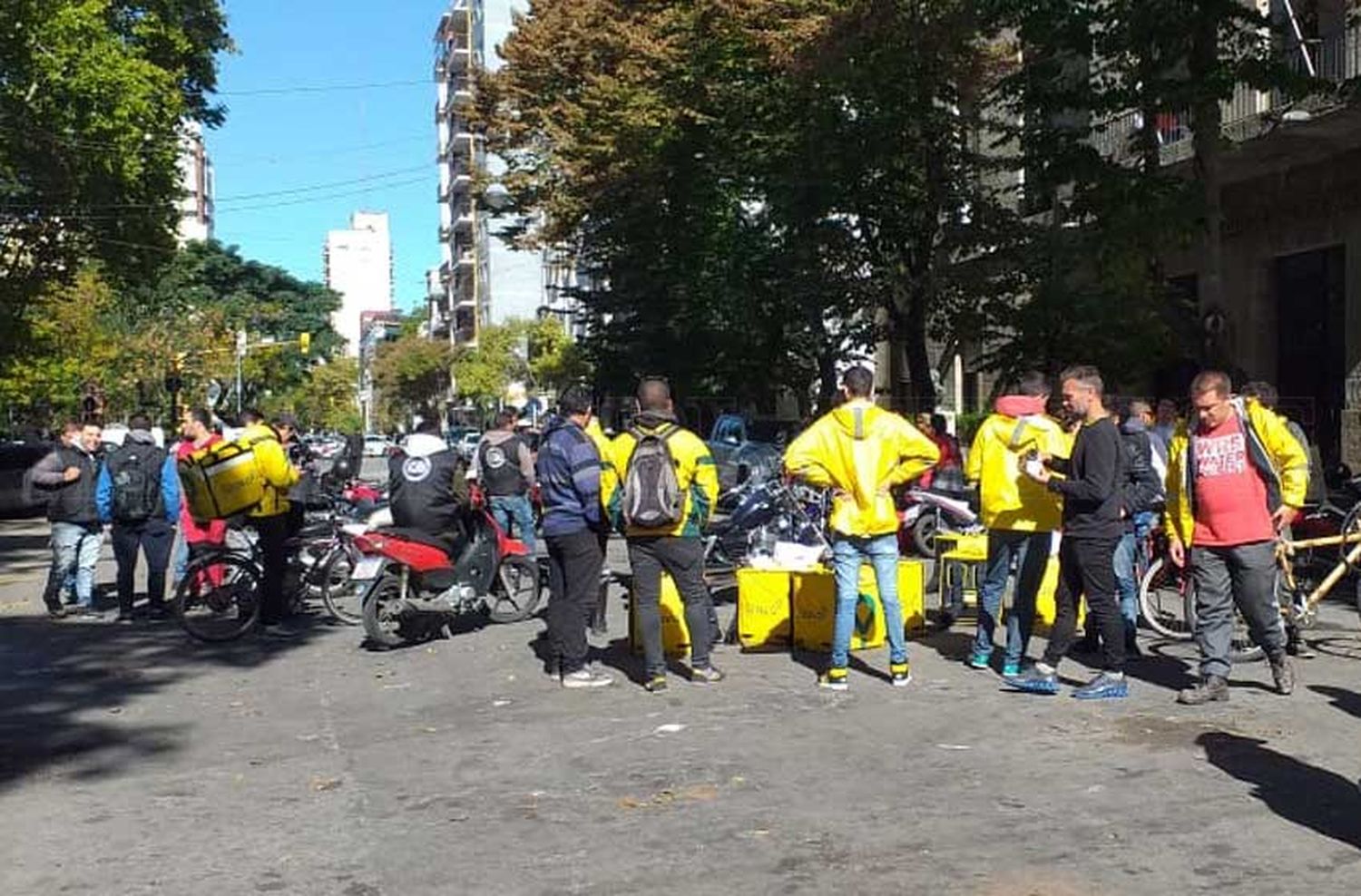 Motoristas protestan frente al Municipio para exigir mayor seguridad