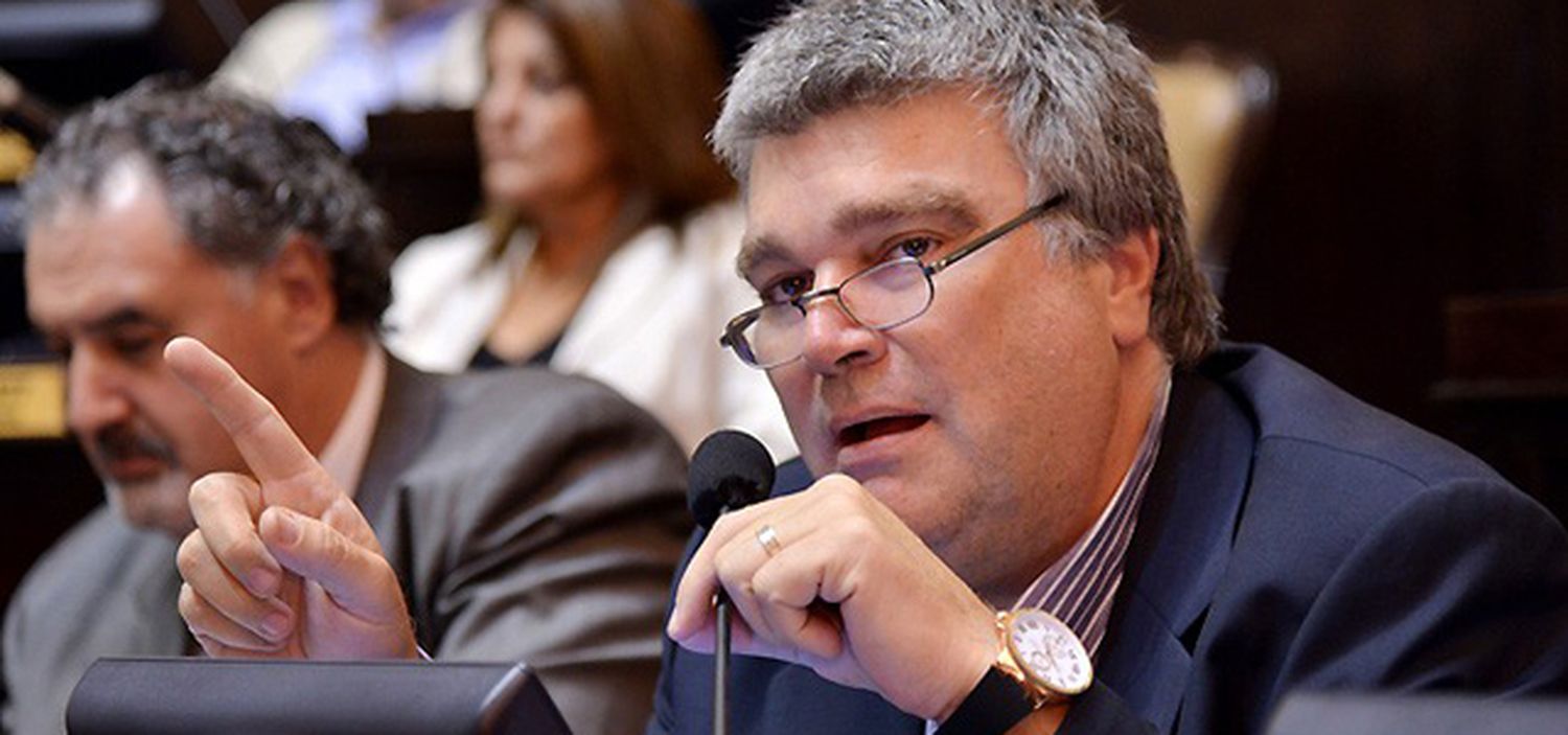 Lomas: Buscar evitar el remate el hospital Llavallol