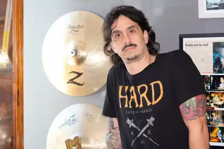 Murió Martín Carrizo, ex baterista del Indio Solari y Gustavo Cerati