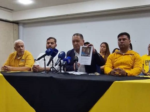 José Brito anuncia «EXPULSIÓN POR CHOROS» de 4 dirigentes de PJ