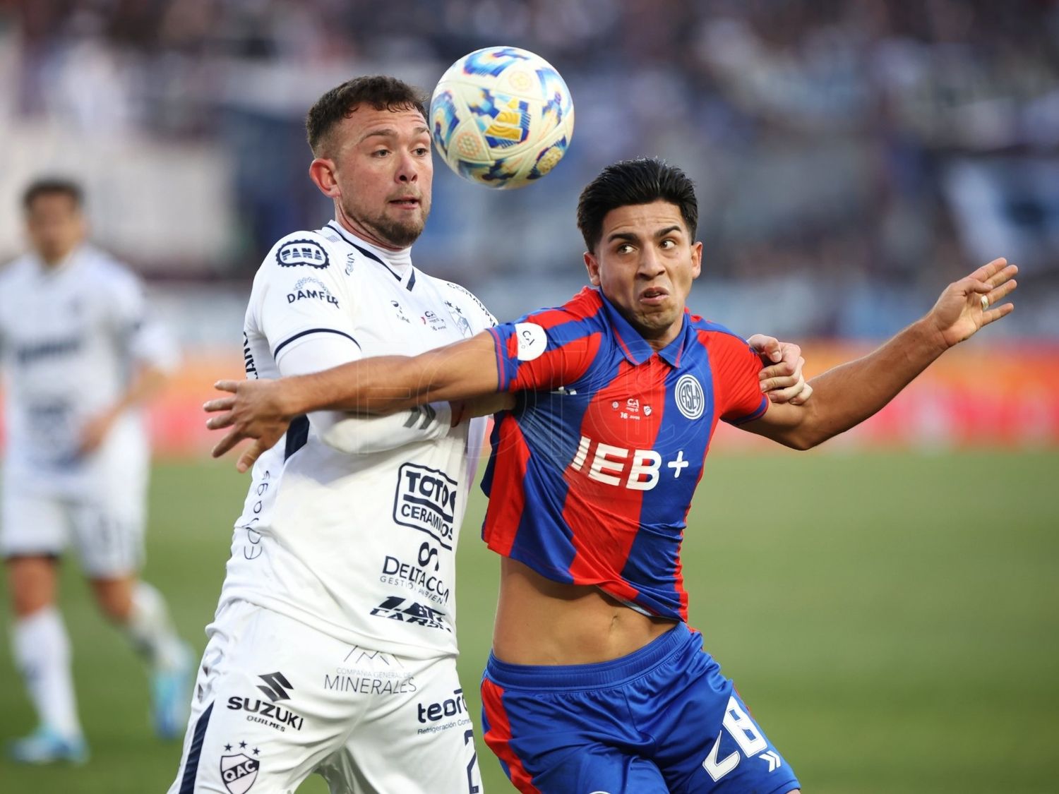 San Lorenzo sufrió hasta los penales para clasificar