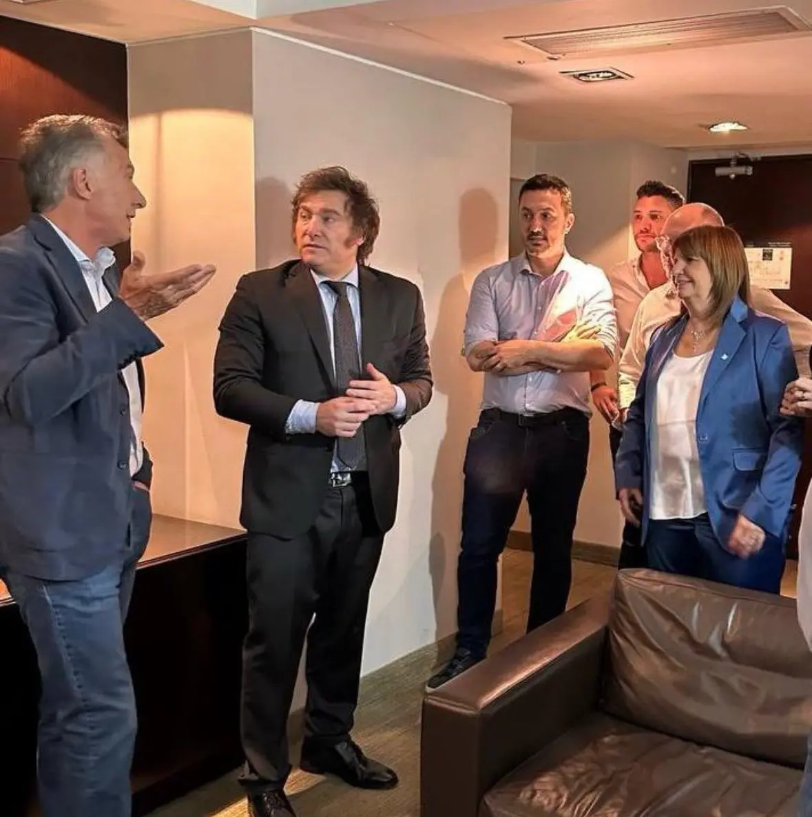 Macri anticipó un inicio de mandato presidencial duro para el año próximo.