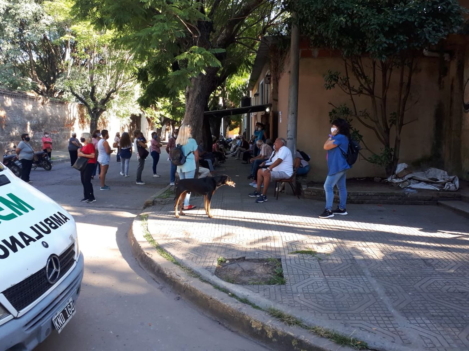 Segunda ola de coronavirus: los números “de almacenero” que muestran la gravedad del colapso sanitario