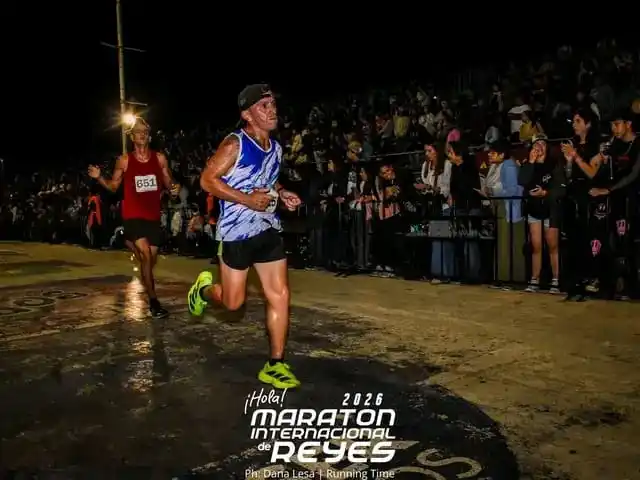 El equipo "Running Martín Ibarra" en la 47º Maratón de Reyes en Concordia
