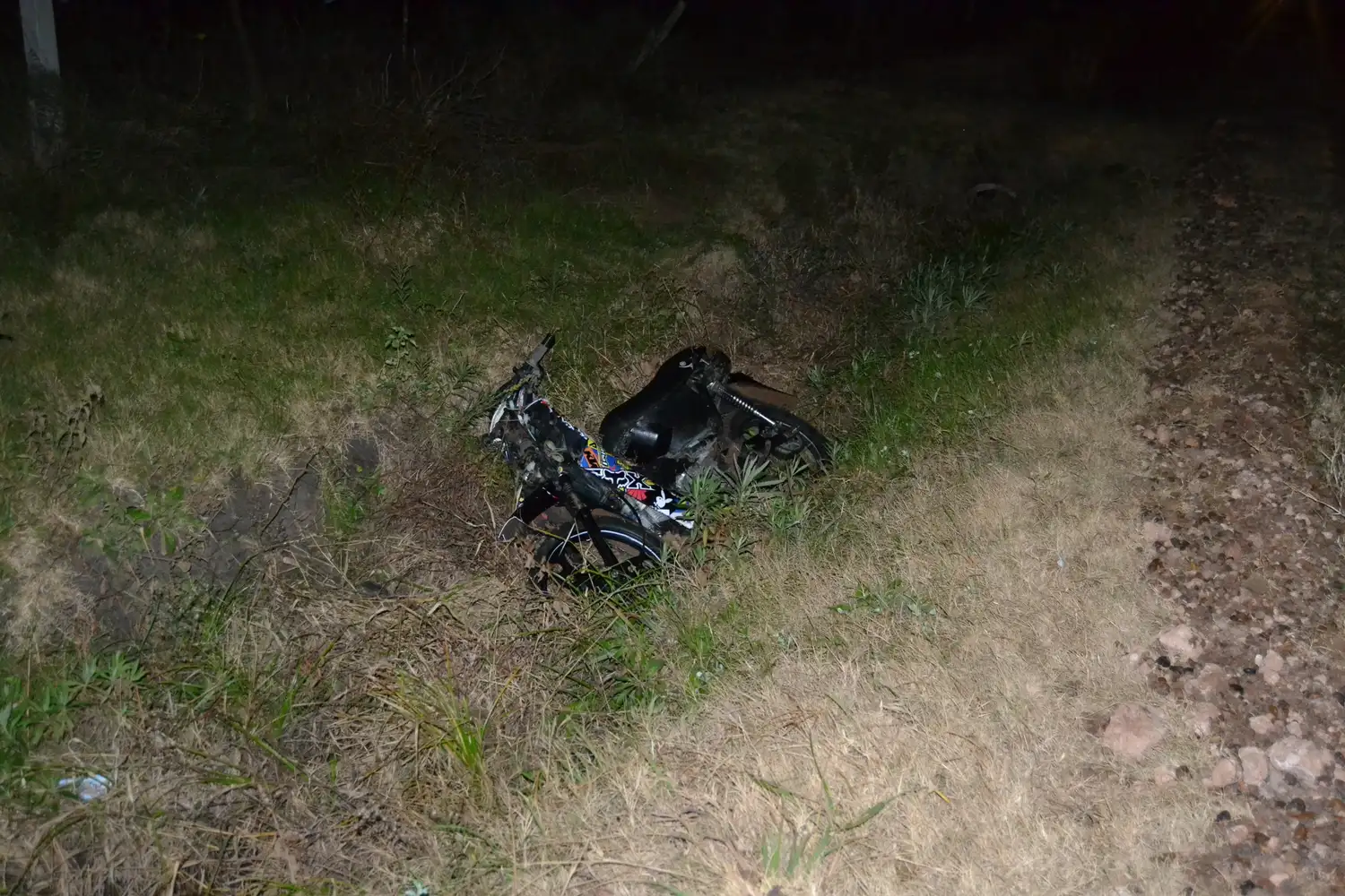 Urdinarrain: un joven de 15 años atropelló con la moto a una mujer