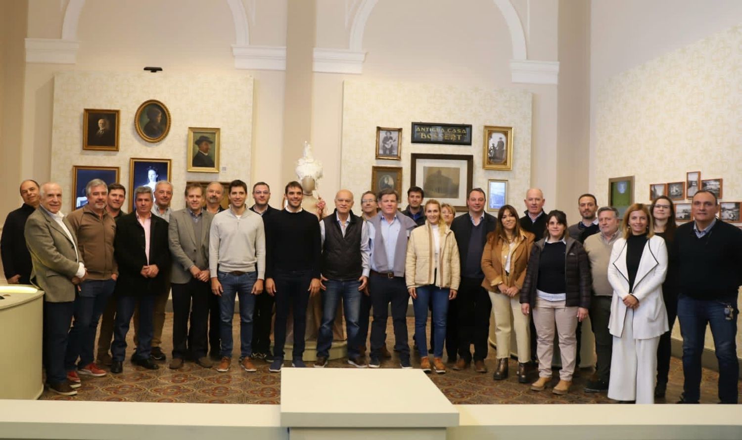 Elecciones 2023: Reunión con Grindetti de intendentes y candidatos de JXC de la segunda sección en San Nicolás