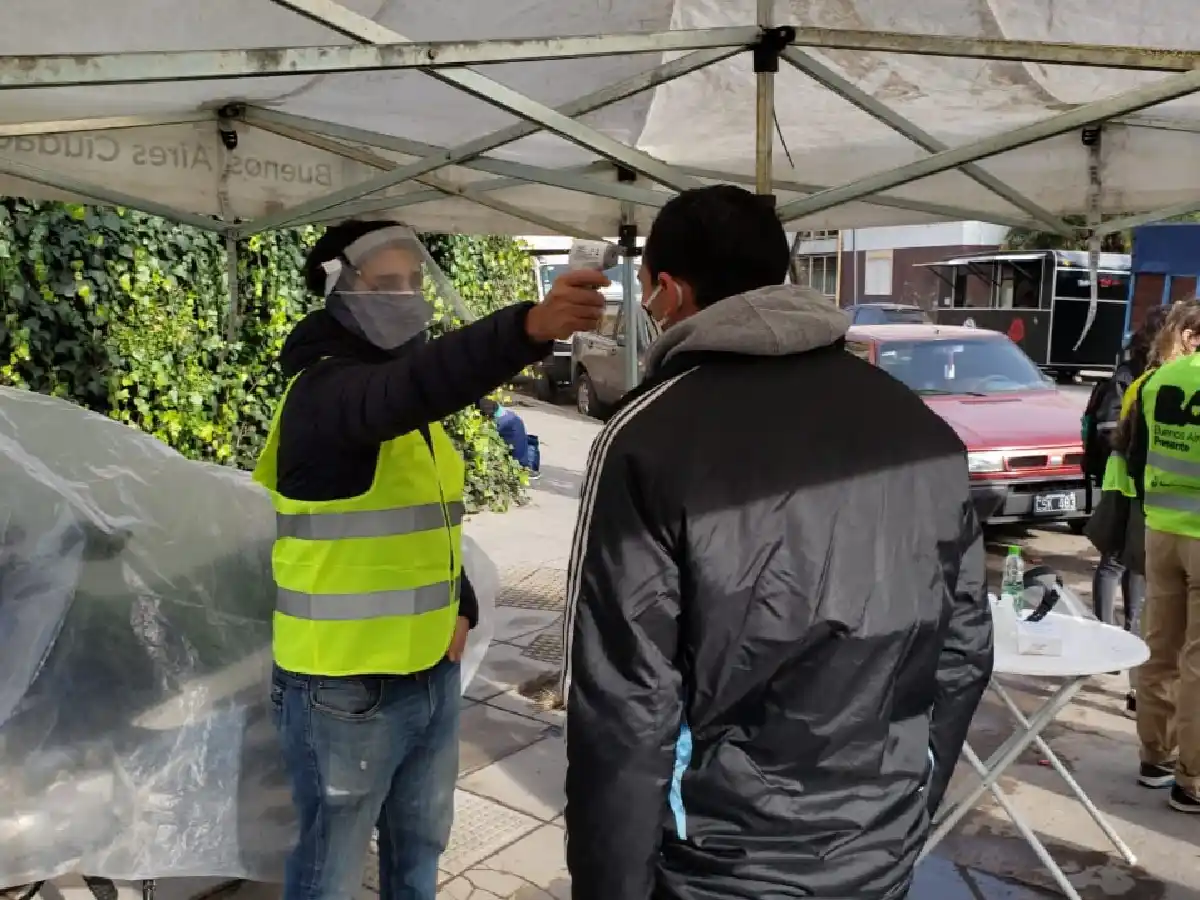 Nuevo récord: 345 nuevos casos en un día