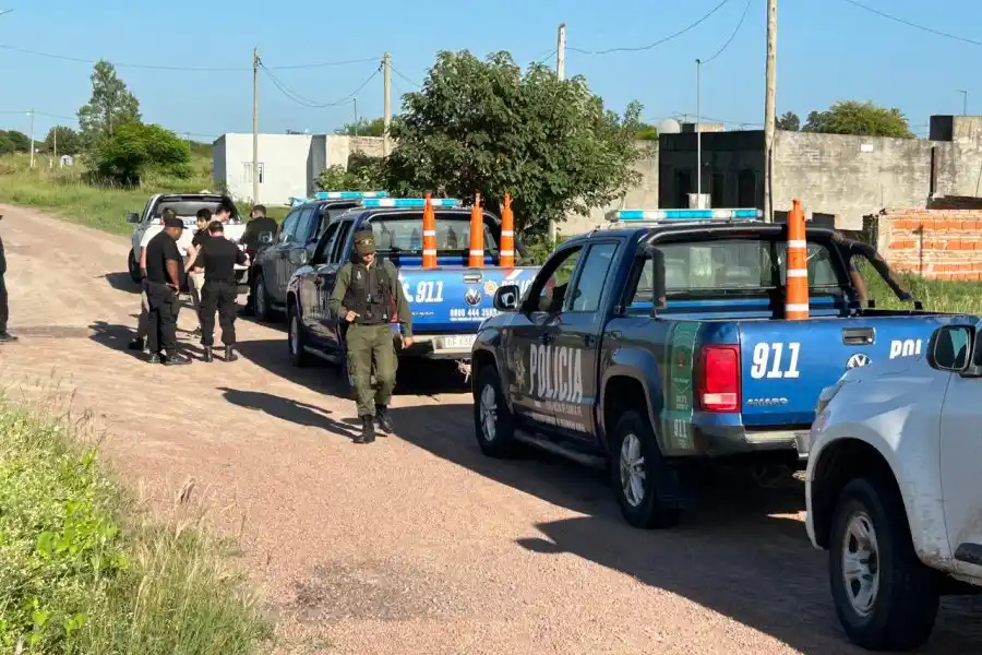 Obras ilegales generan anegamientos:  Provincia hace cerrar canales clandestinos que inundaban campos