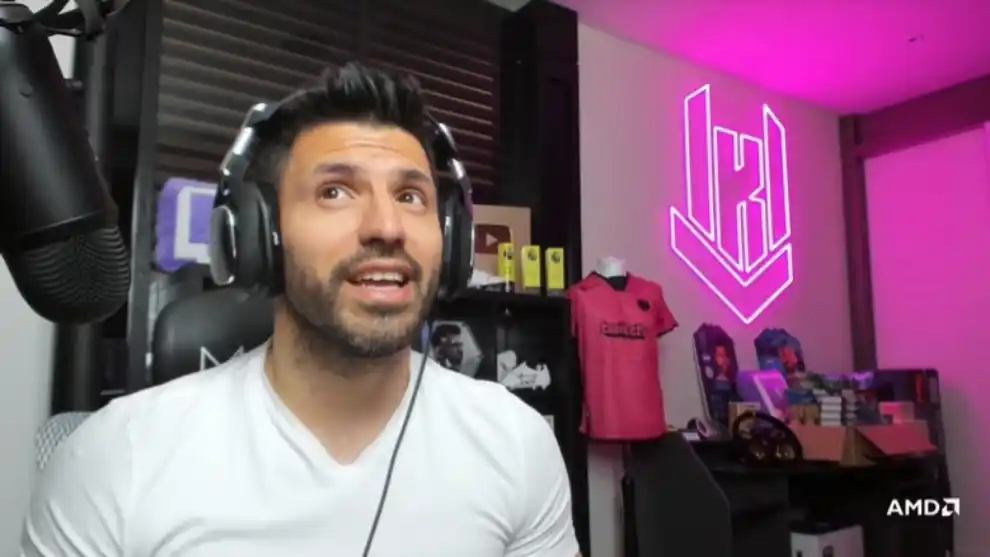 El Kun Agüero reapareció en Twitch pero evitó hablar de su salud