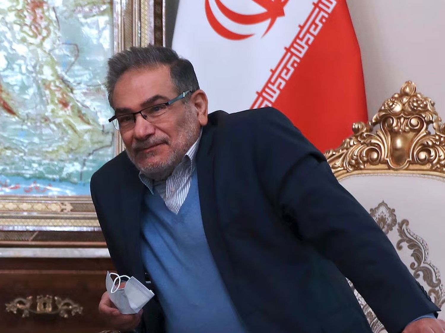 Un consejero del líder supremo iraní aseguró que Teherán sigue teniendo uranio enriquecido