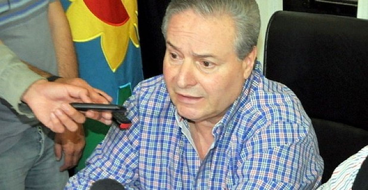 El Intendente peronista de Salto elogió a Vidal: "Nunca me trataron mejor"