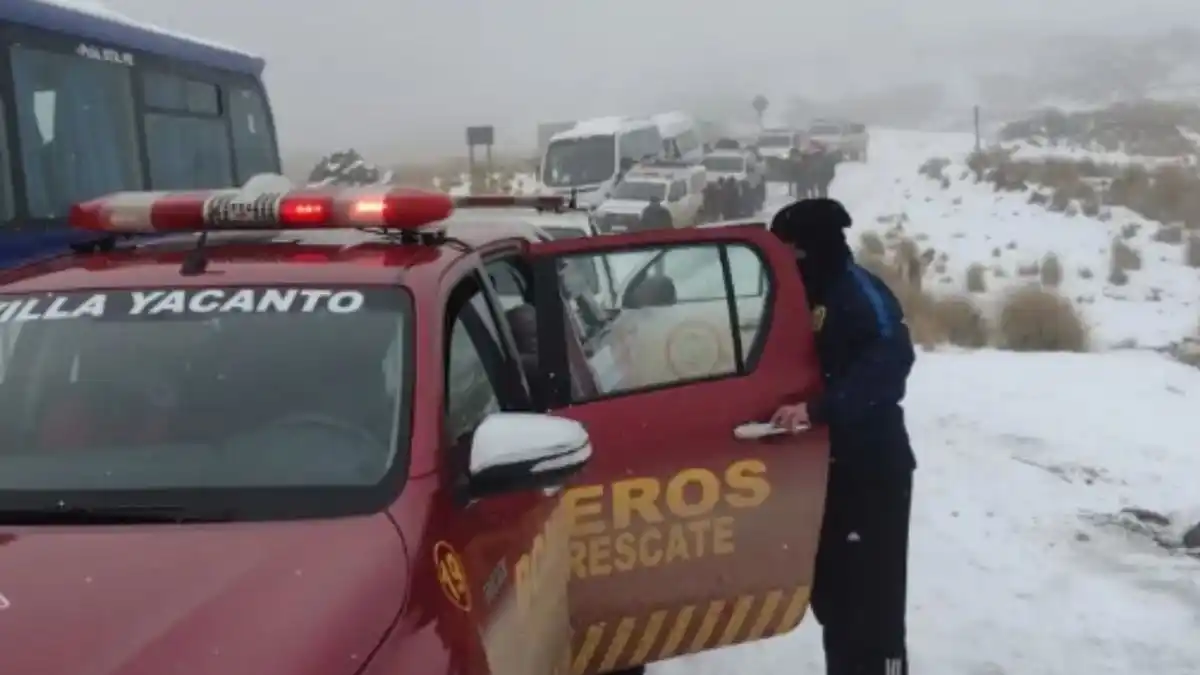 Rescataron a 100 rosarinos que quedaron varados en el cerro Champaquí