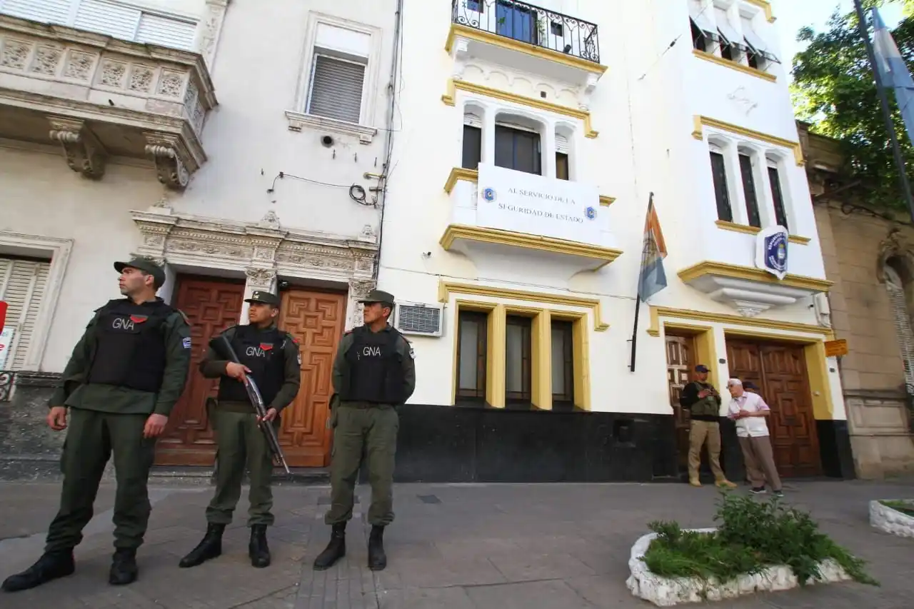 Detuvieron al exjefe de la Policía Federal en Santa Fe, Mariano Valdés