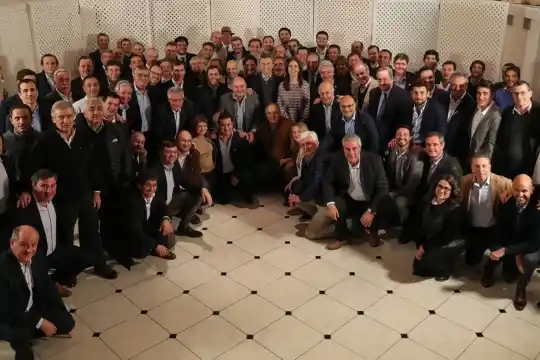 Macri convocó a 69 intendentes bonaerenses de Cambiemos en Olivos