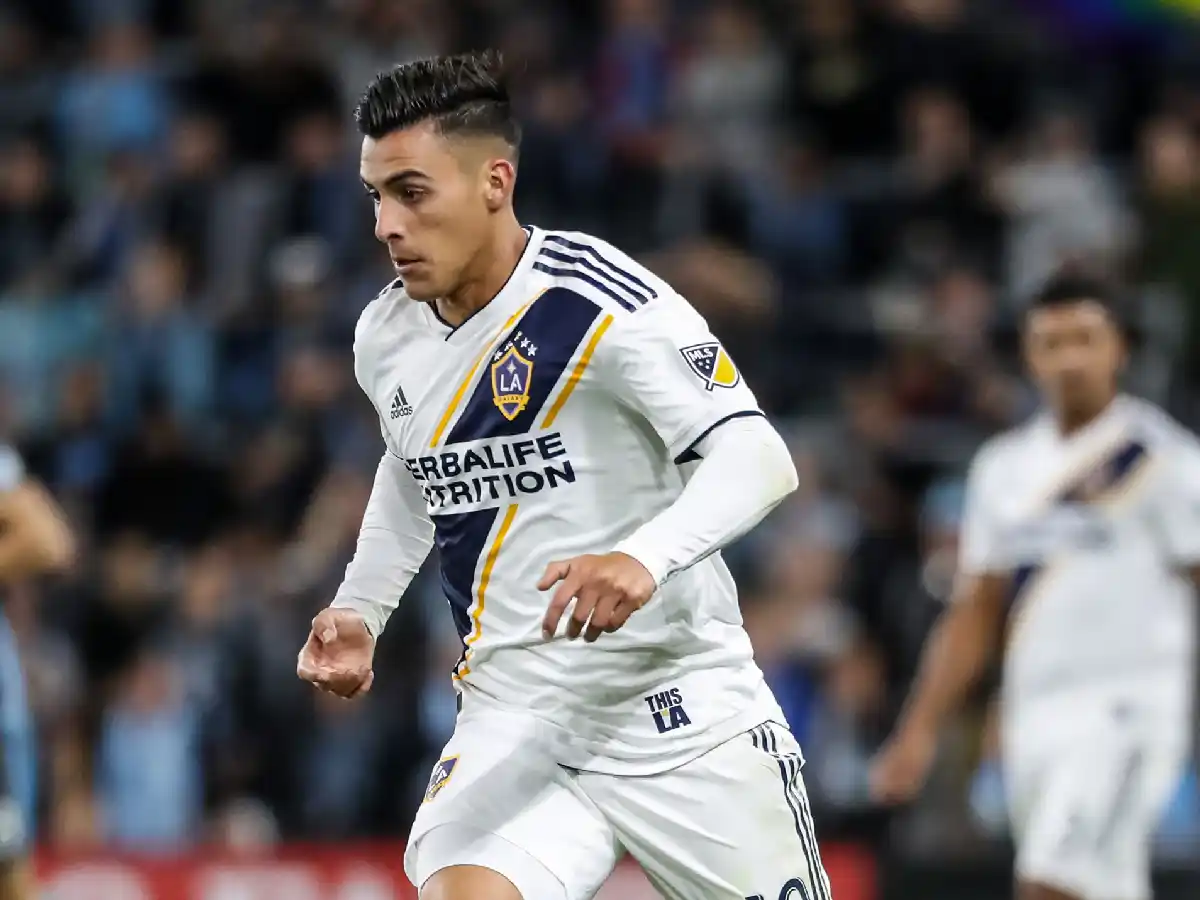 Pavón pasará por el quirófano y no se iría a EE.UU.