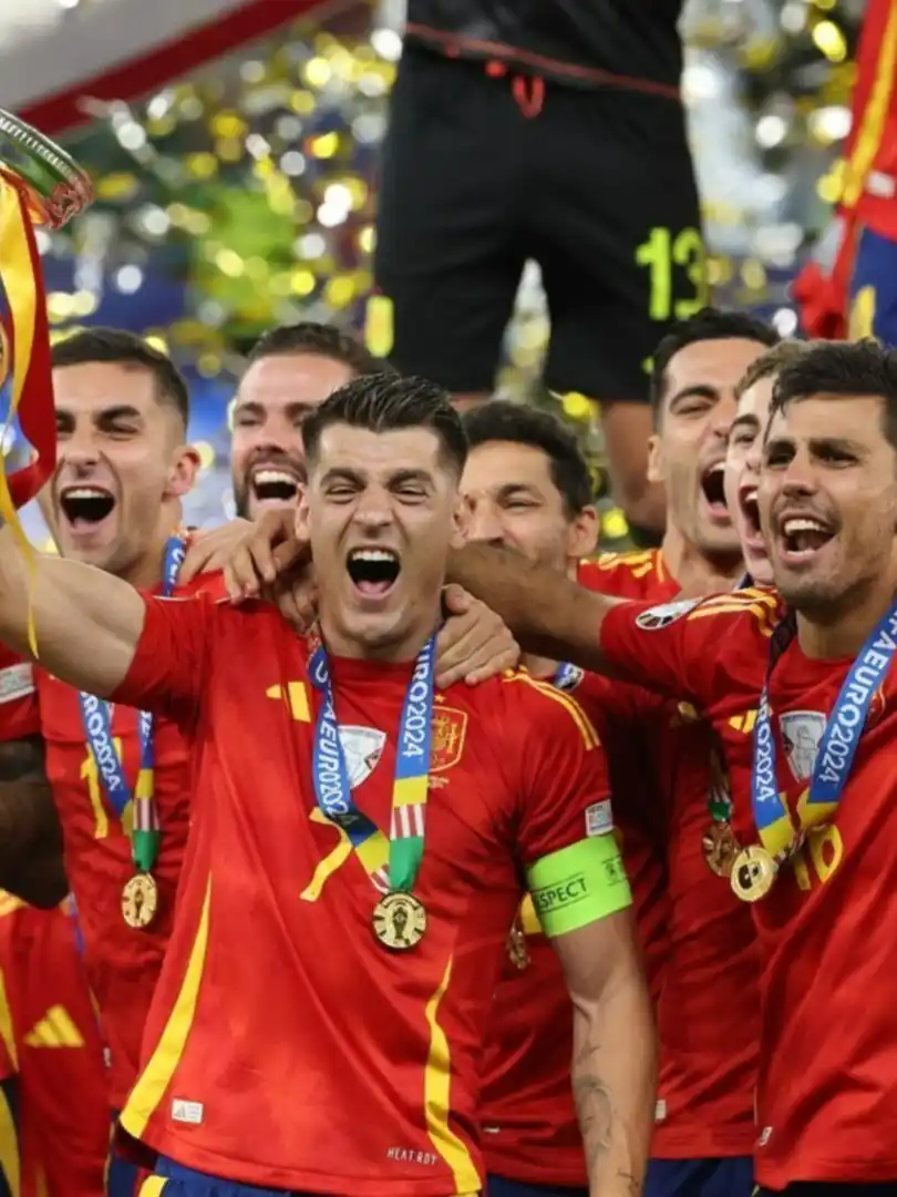 Escándalo en la Eurocopa: Investigación a jugadores españoles por cántico polémico