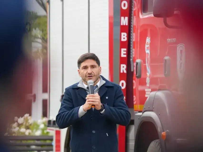 El hughense supervisó el avance del nuevo Centro de Entrenamiento y Capacitación de la Federación Santafesina de Asociaciones de Bomberos Voluntarios.
