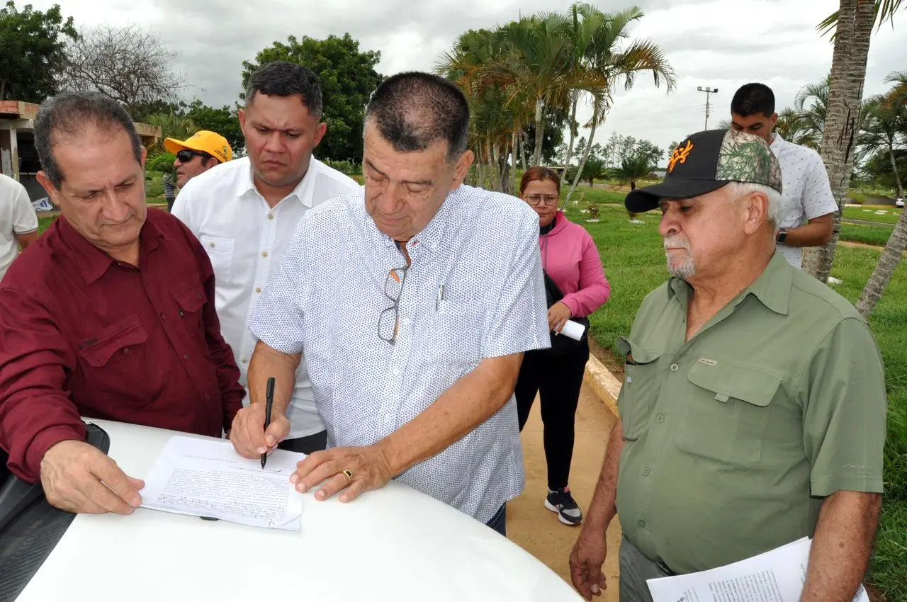 ¡EXPROPIADO POR PARAQUEIMA! Devuelven propiedad del cementerio de El Tigre