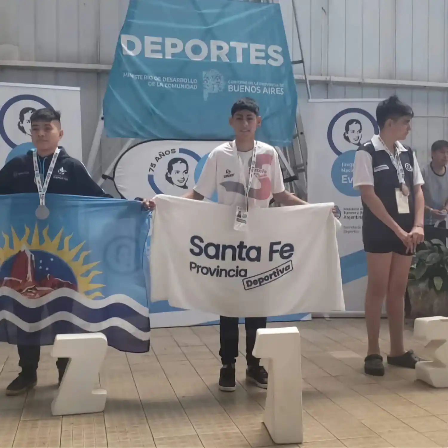 El oriundo de Villa Cañás se quedó con la medalla de oro en 25 metros espalda adaptado.