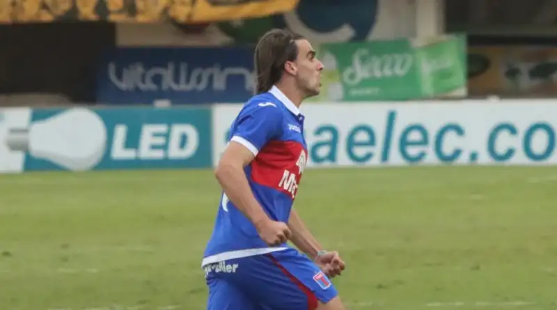 El tandilense González Metilli, titular en Tigre.