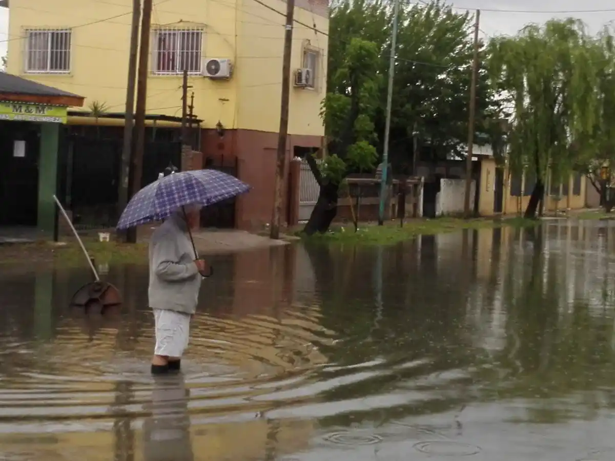Casi 1.900 evacuados por temporal en la Provincia