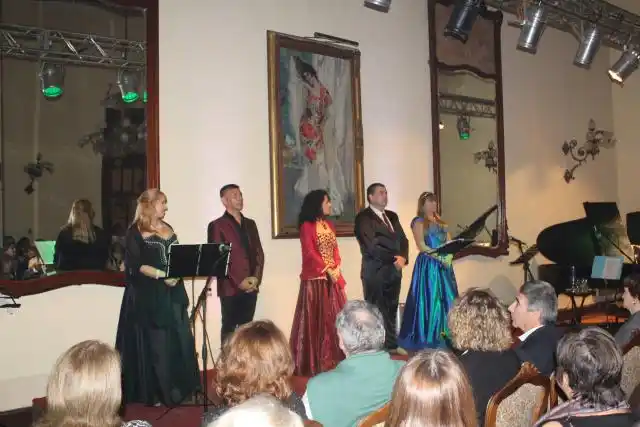 Con gran éxito se realizó la Gala Lírica “Tutto Voce”