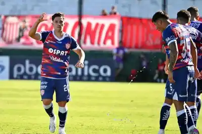 Unión perdió sobre el final