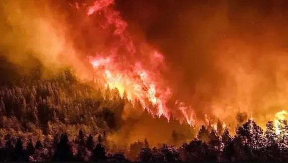 El Parque Nahuel Huapi continúa con incendios: ya son 7.000 hectáreas consumidas por el fuego