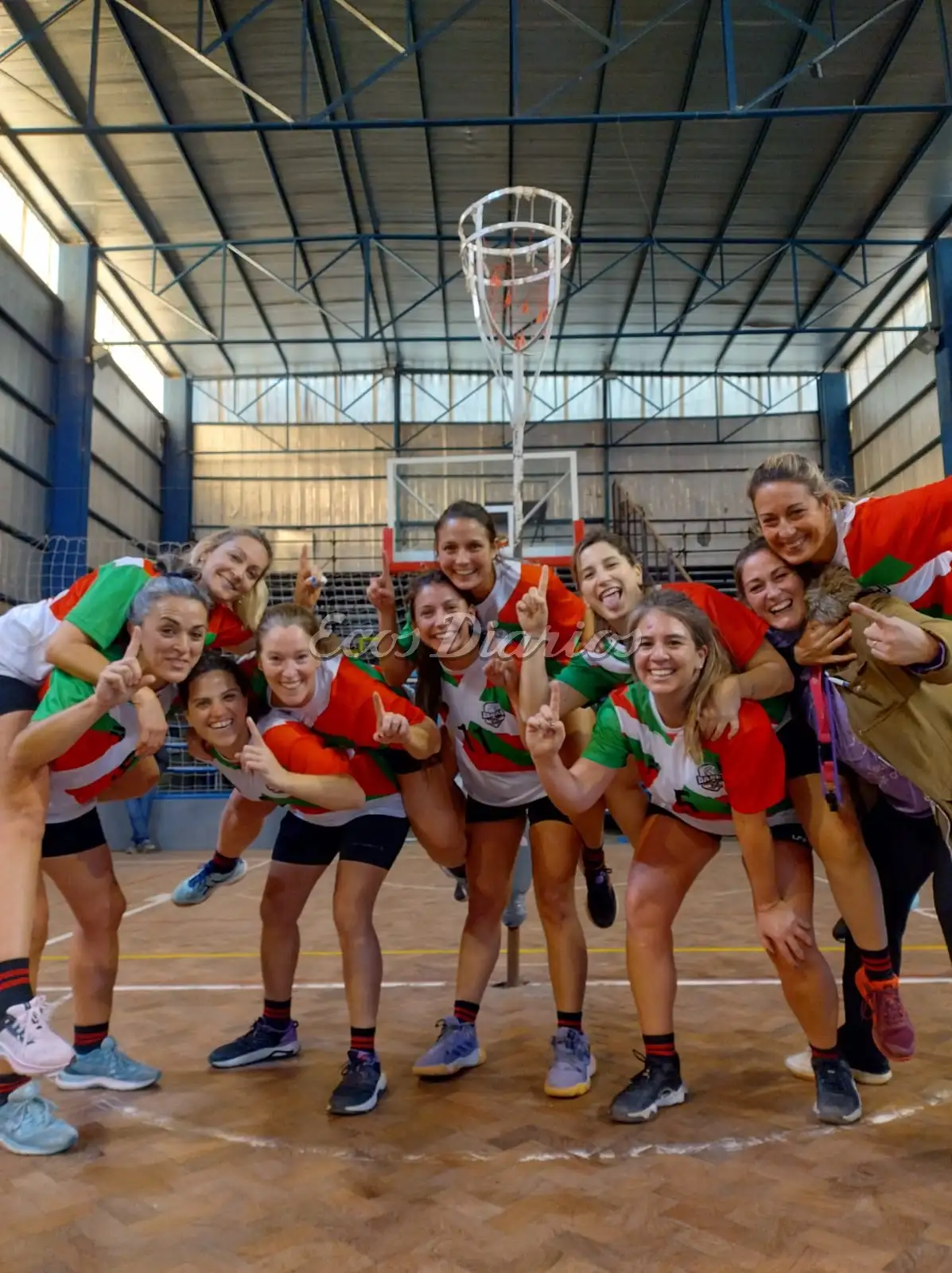 Cestoball Necochea triunfó en el torneo Maxi 30