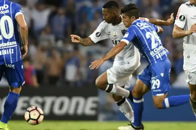 Godoy Cruz empató con Atlético Mineiro 1 a 1 en Mendoza