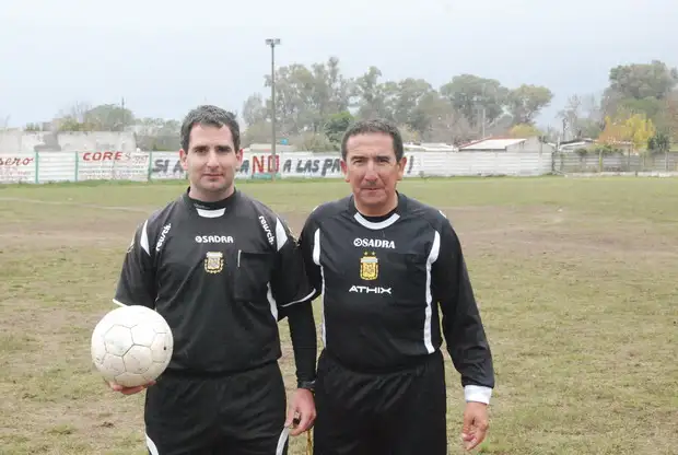 En Larroque, Sportivo y Black River igualaron uno a uno