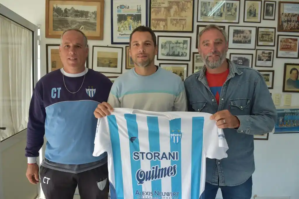 Juventud Unida confirmó a Javier Lenciza como nuevo entrenador