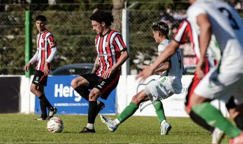 Se juegan los octavos de final del Torneo Apertura "Juan Quesada"