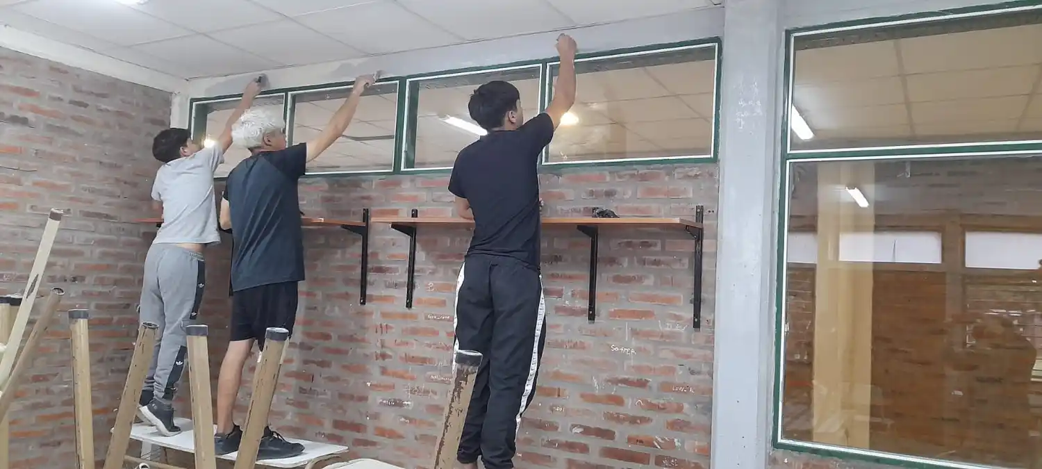 Le damos una mano a nuestra escuela