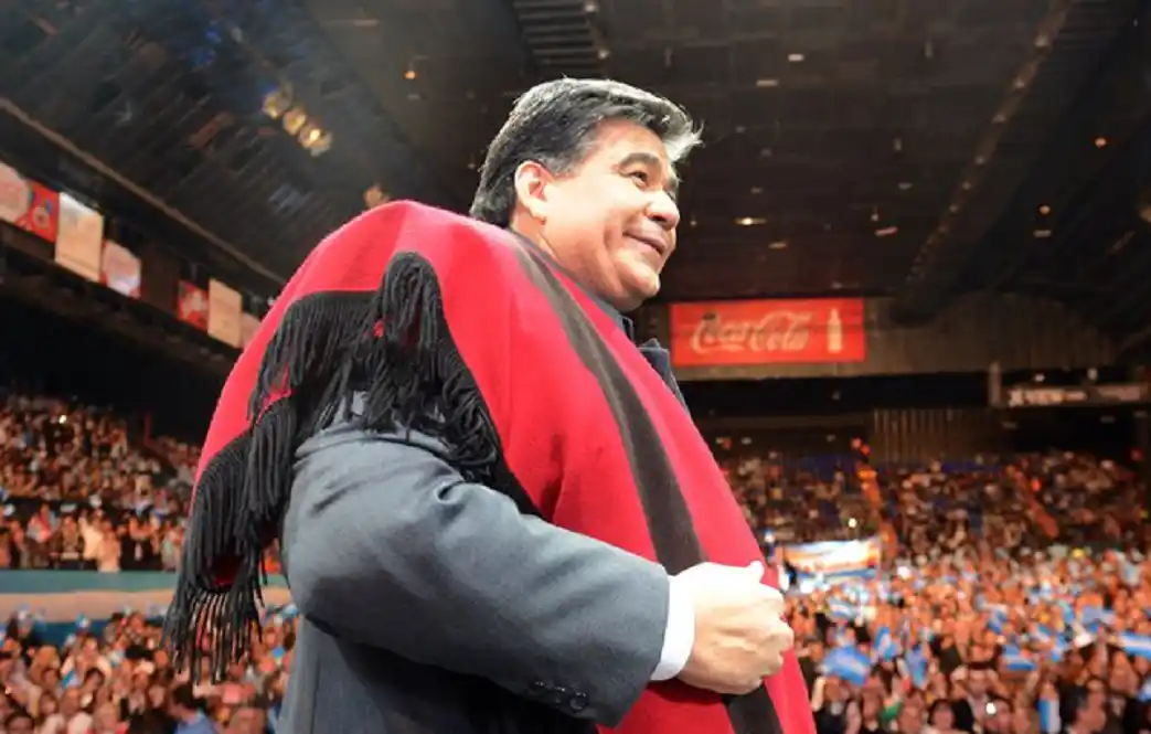 Un intendente del conurbano: "los cubro cuando venden falopa en las ambulancias"