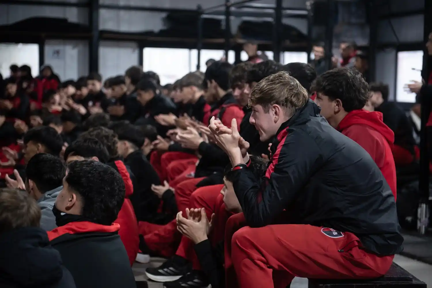 Lotería de Santa Fe comenzó en Newell’s y Central su campaña sobre los consumos problemáticos de las apuestas online: “#NoGarpa” - 4