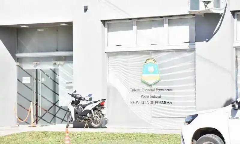 El Tribunal Electoral adjudicó los cargos 
de las elecciones municipales y provinciales