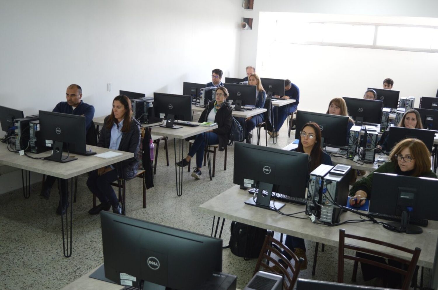 Comenzaron los cursos de Excel básico y avanzado para personal municipal