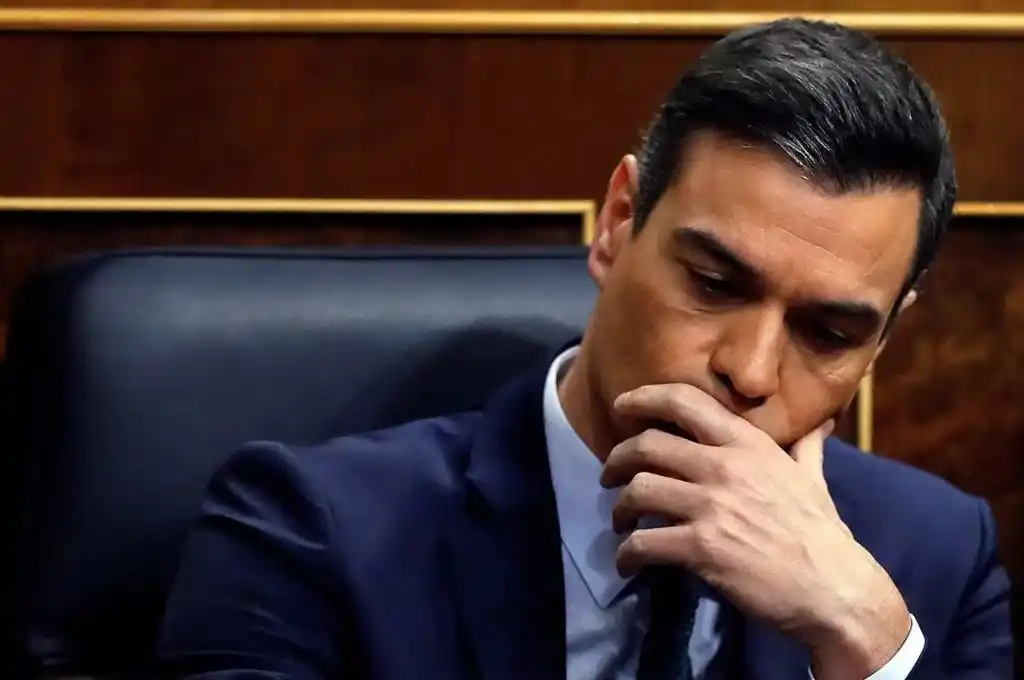 Tras la derrota del socialismo en regiones claves, Pedro Sánchez convocó a elecciones anticipadas