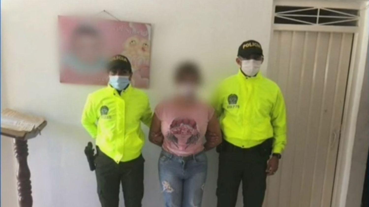 ABERRANTE: madre en Colombia vendía videos sexuales de sus dos niñas a pedófilo en EE.UU.