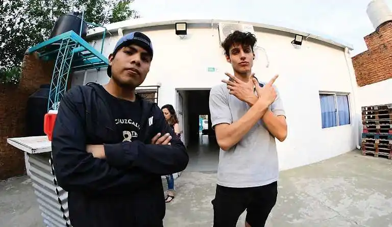 La Escuela de Freestyle